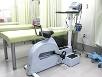 エルゴメーターによる負荷心電図検査